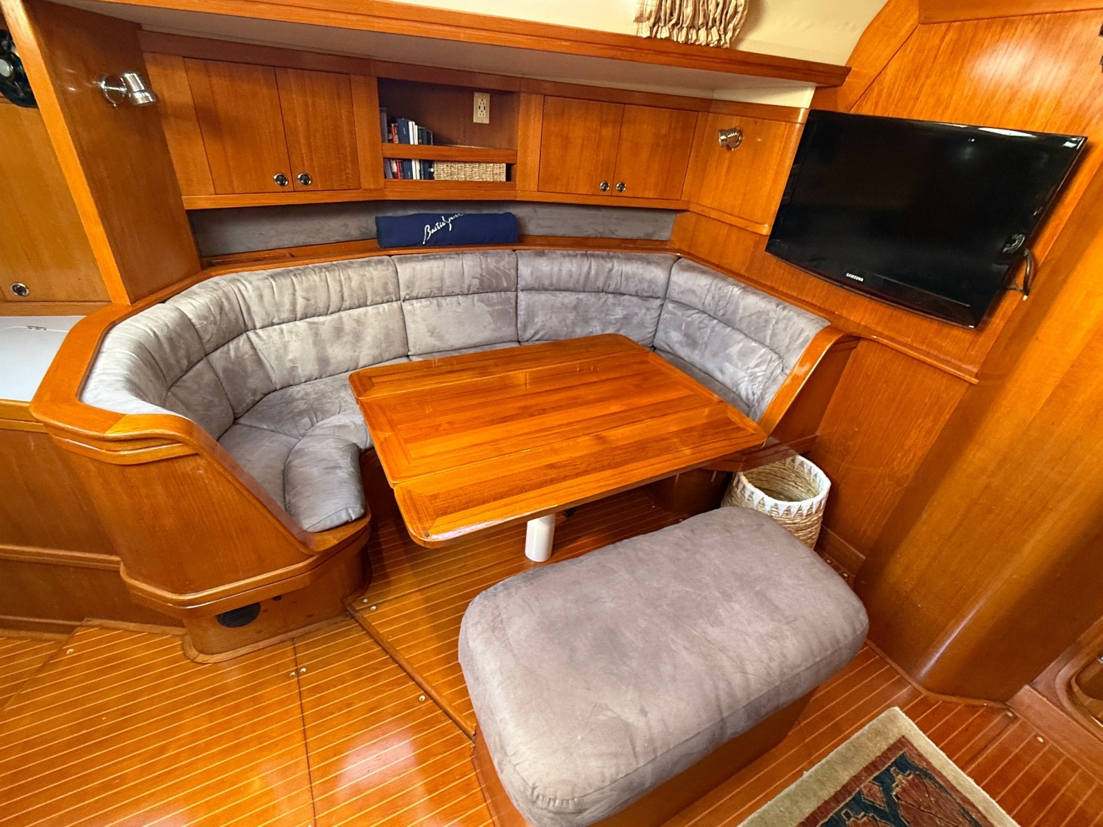 1990 Baltic 52