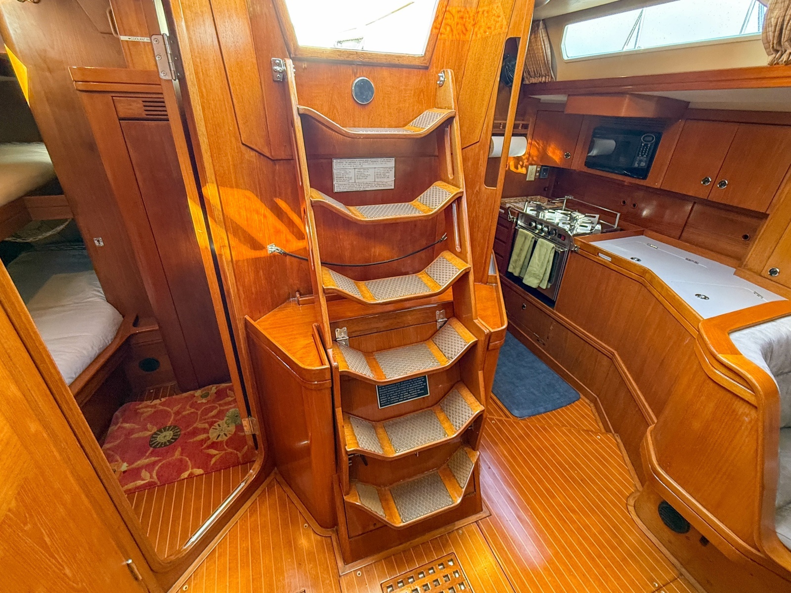 1990 Baltic 52