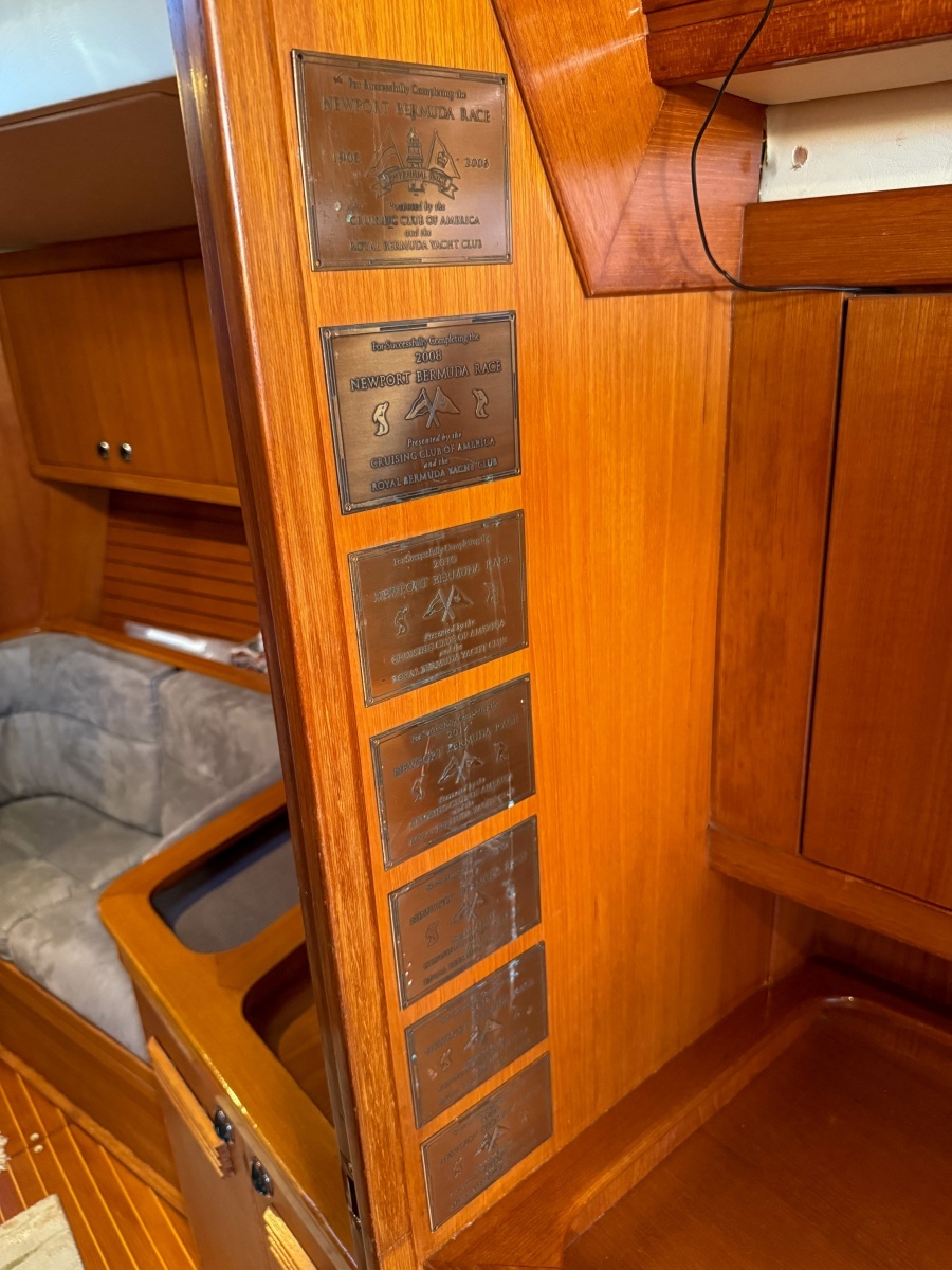 1990 Baltic 52
