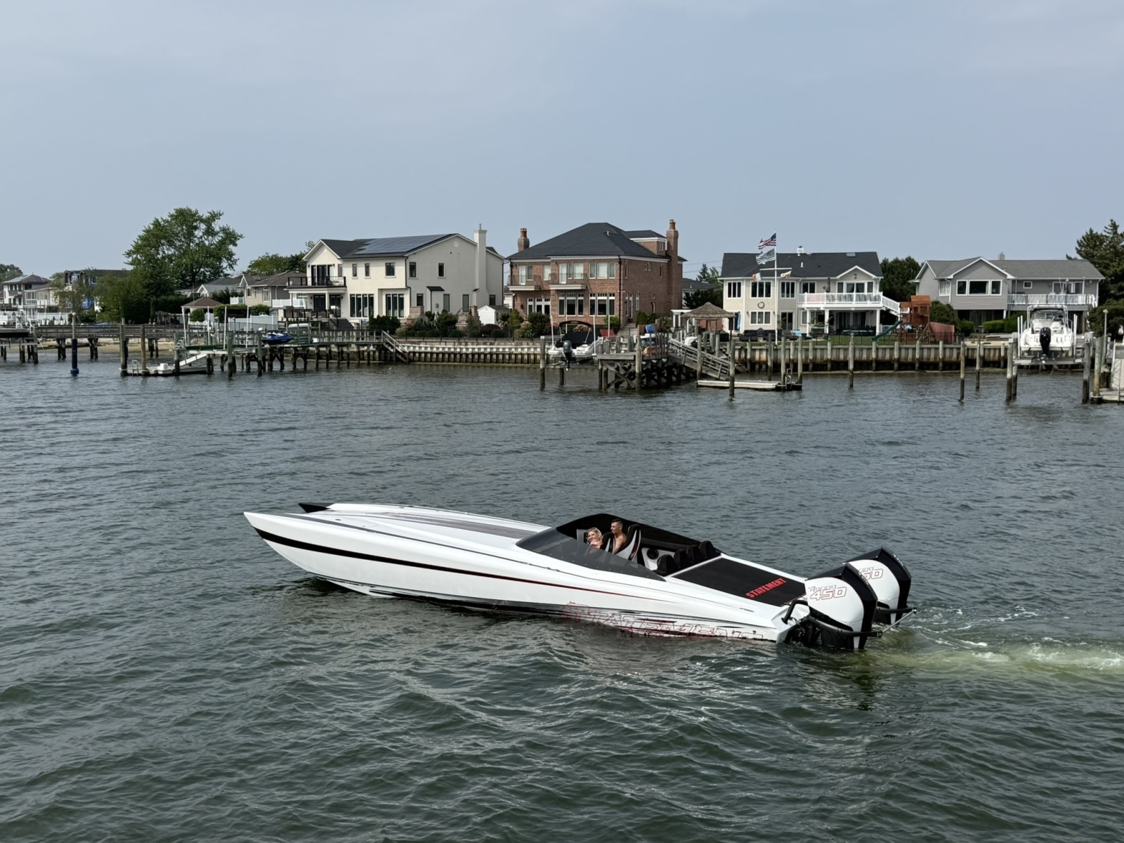 36ft Statement Yacht For Sale
