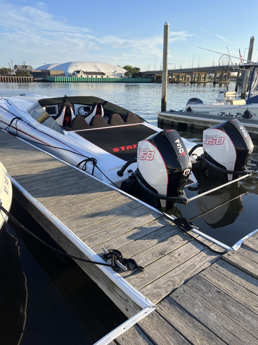 36ft Statement Yacht For Sale