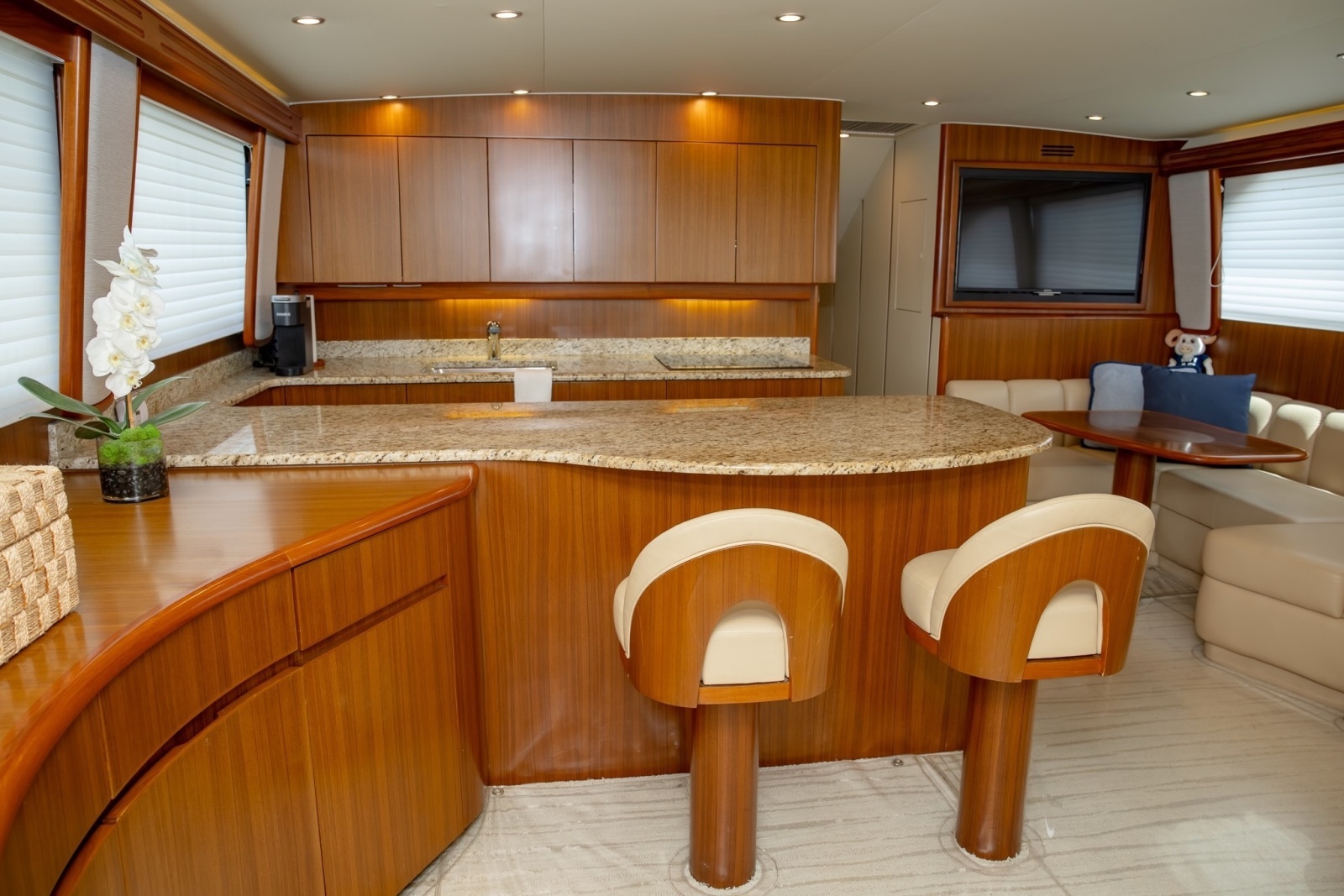 Viking 60 DEBS JEM - Galley
