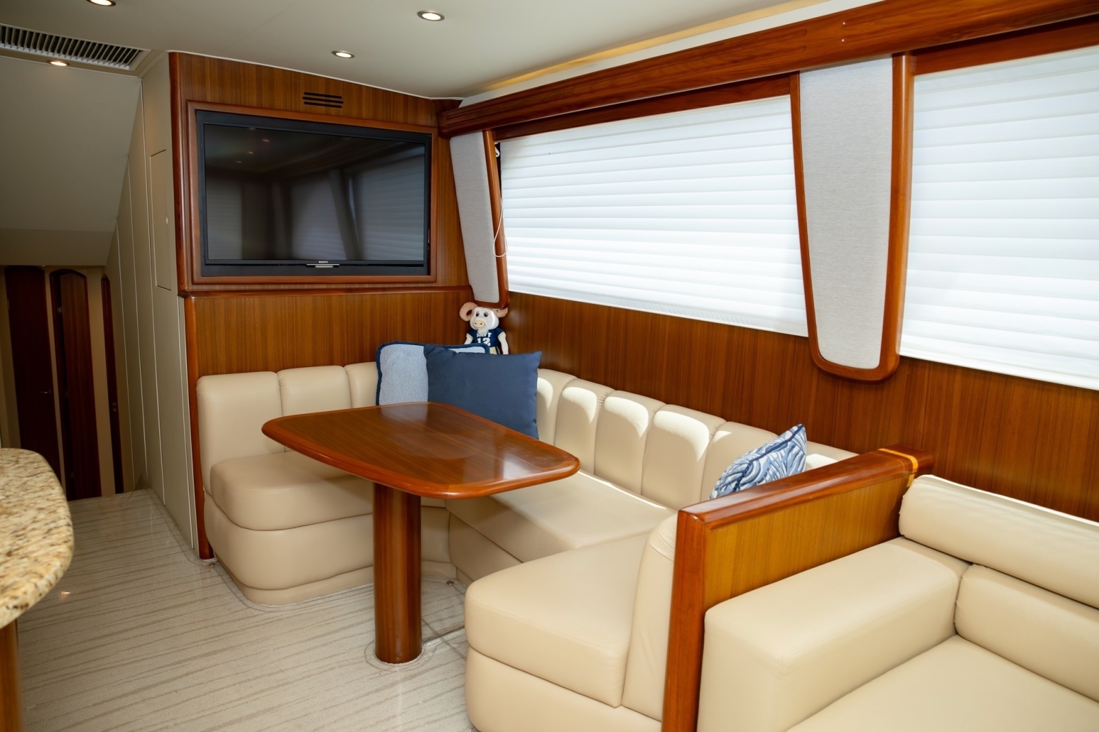 Viking 60 DEBS JEM - Dinette