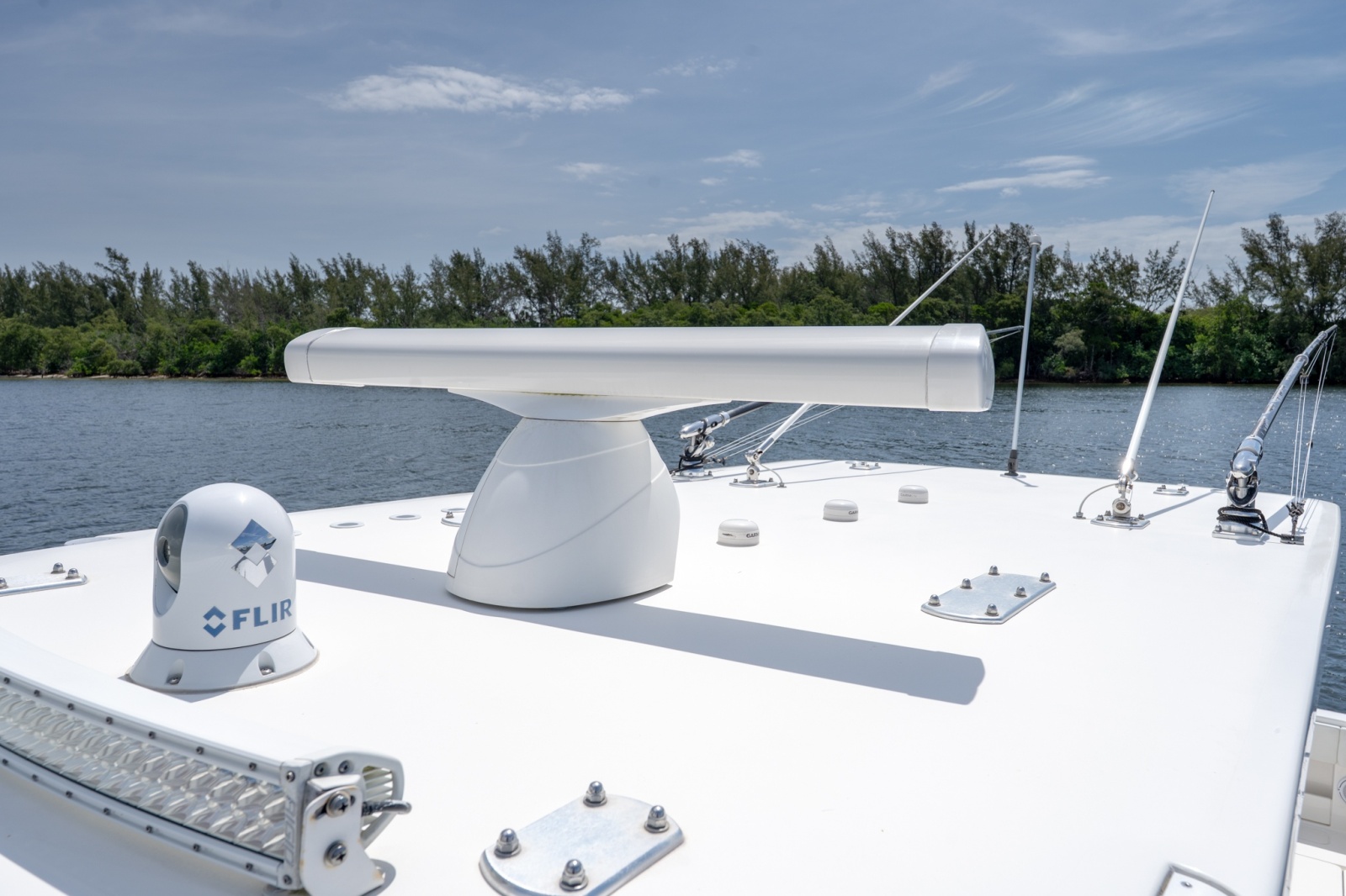 2017 Invincible 39 Open Fisherman
