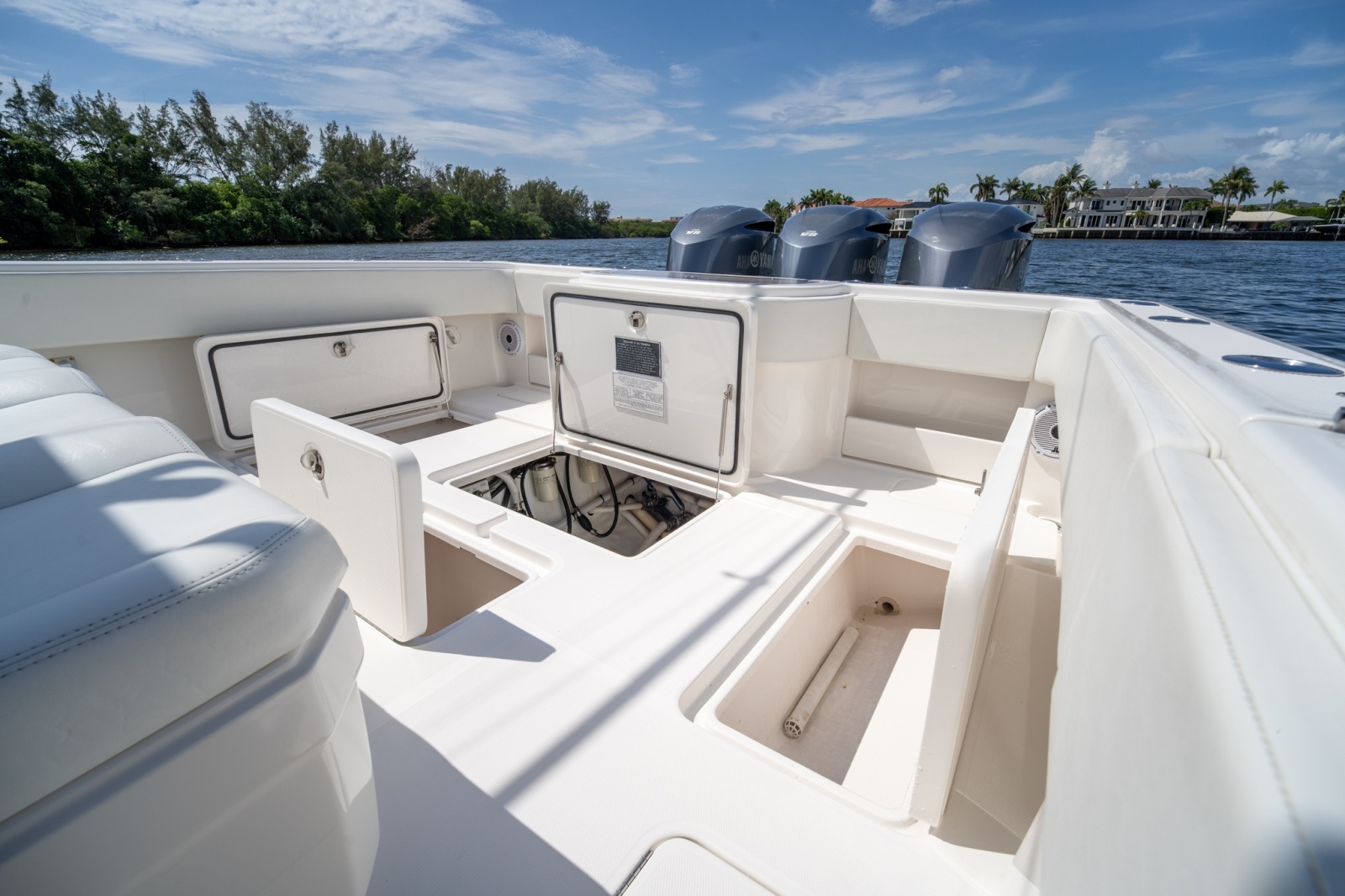 39ft Invincible Yacht For Sale