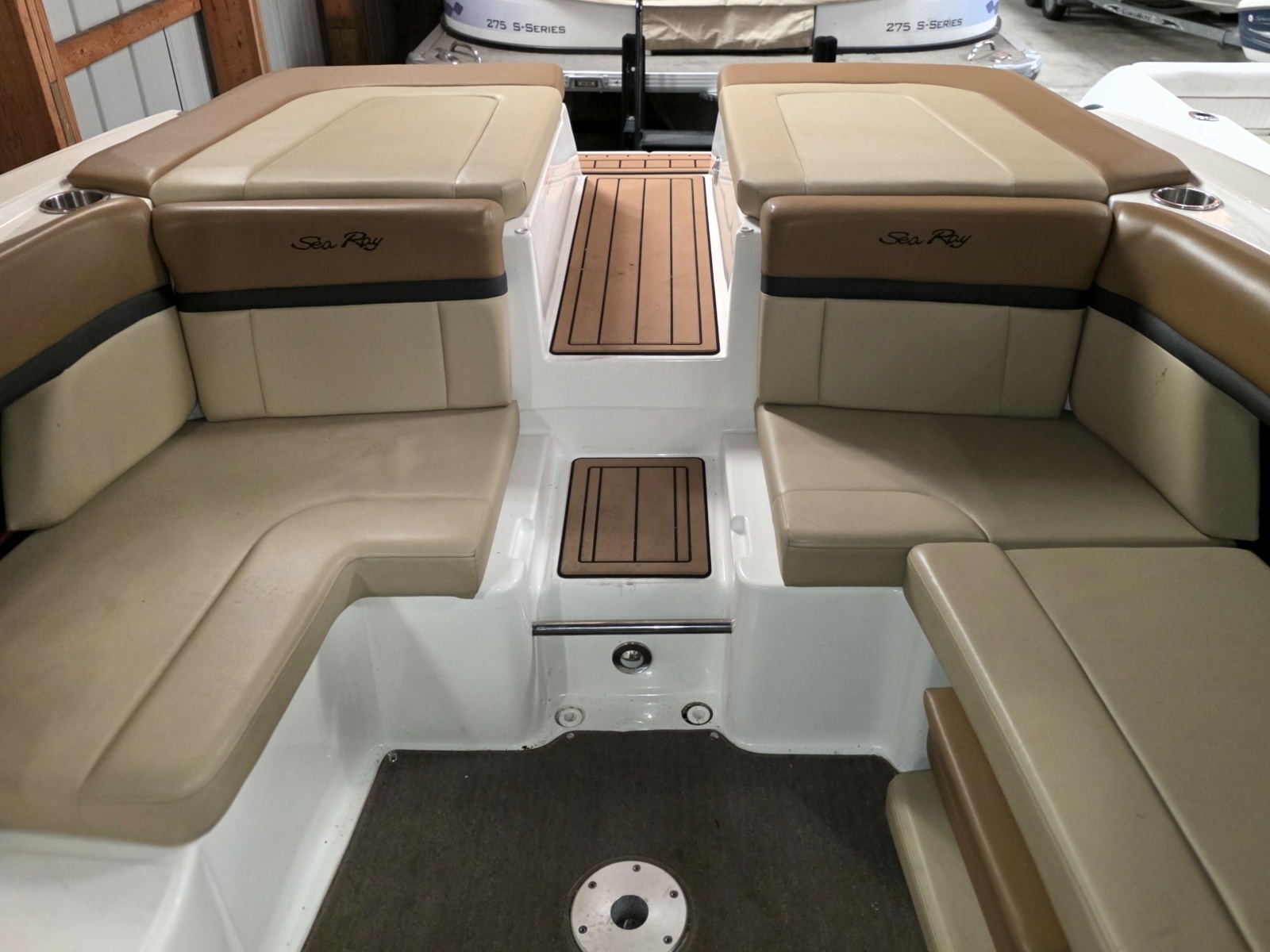 27ft Sea Ray Yacht For Sale