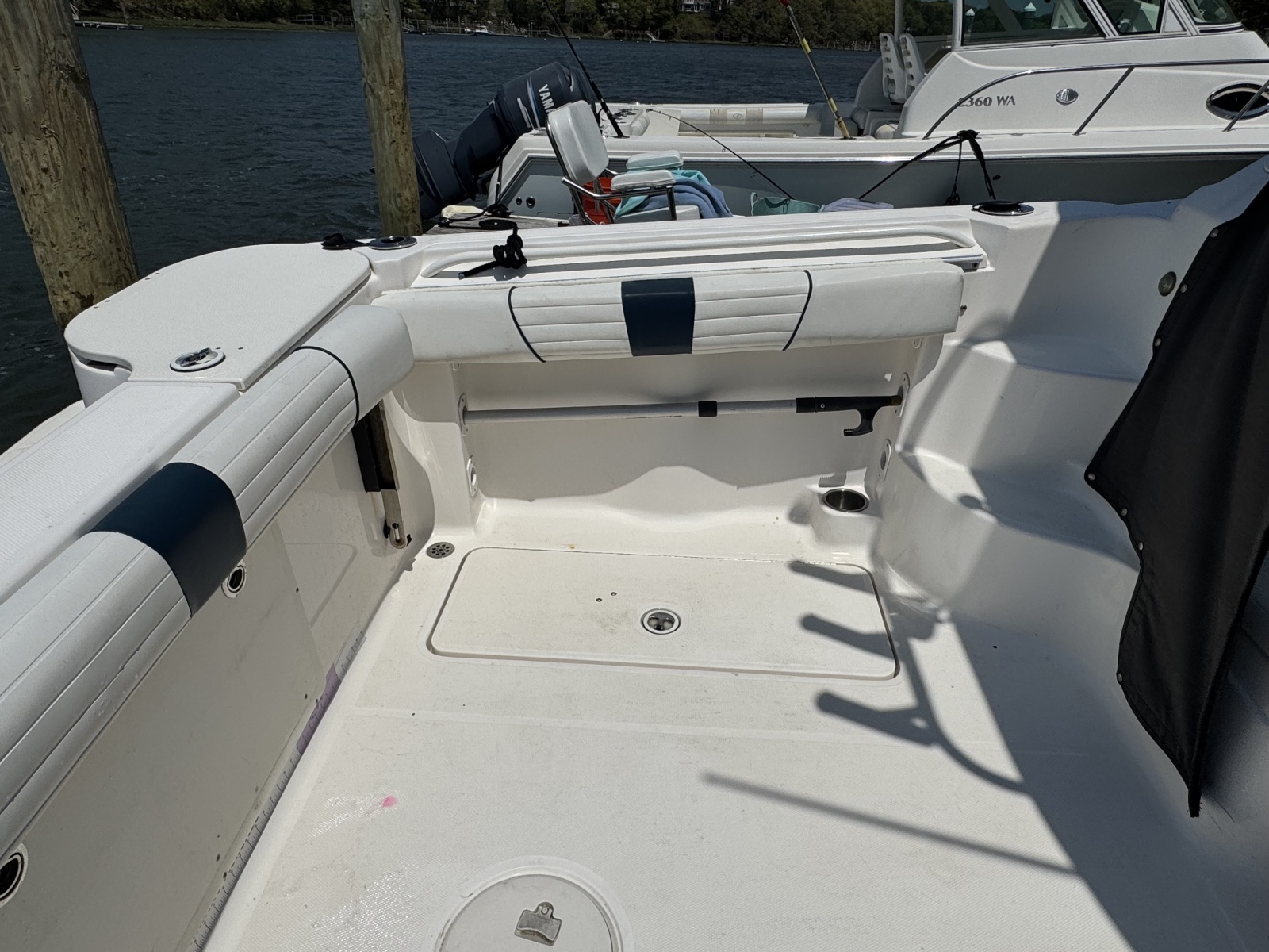 25ft Wellcraft Yacht For Sale