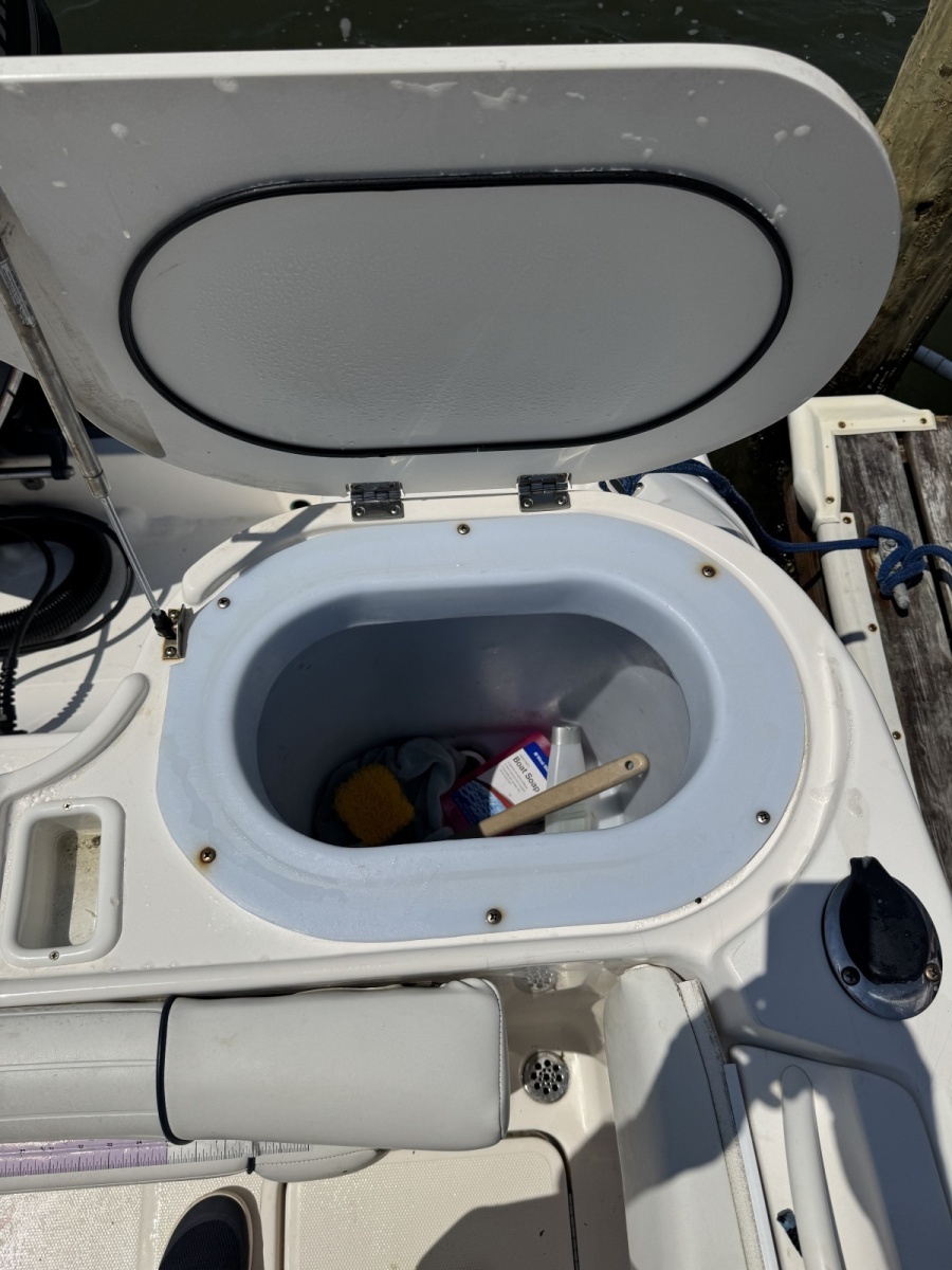 25ft Wellcraft Yacht For Sale