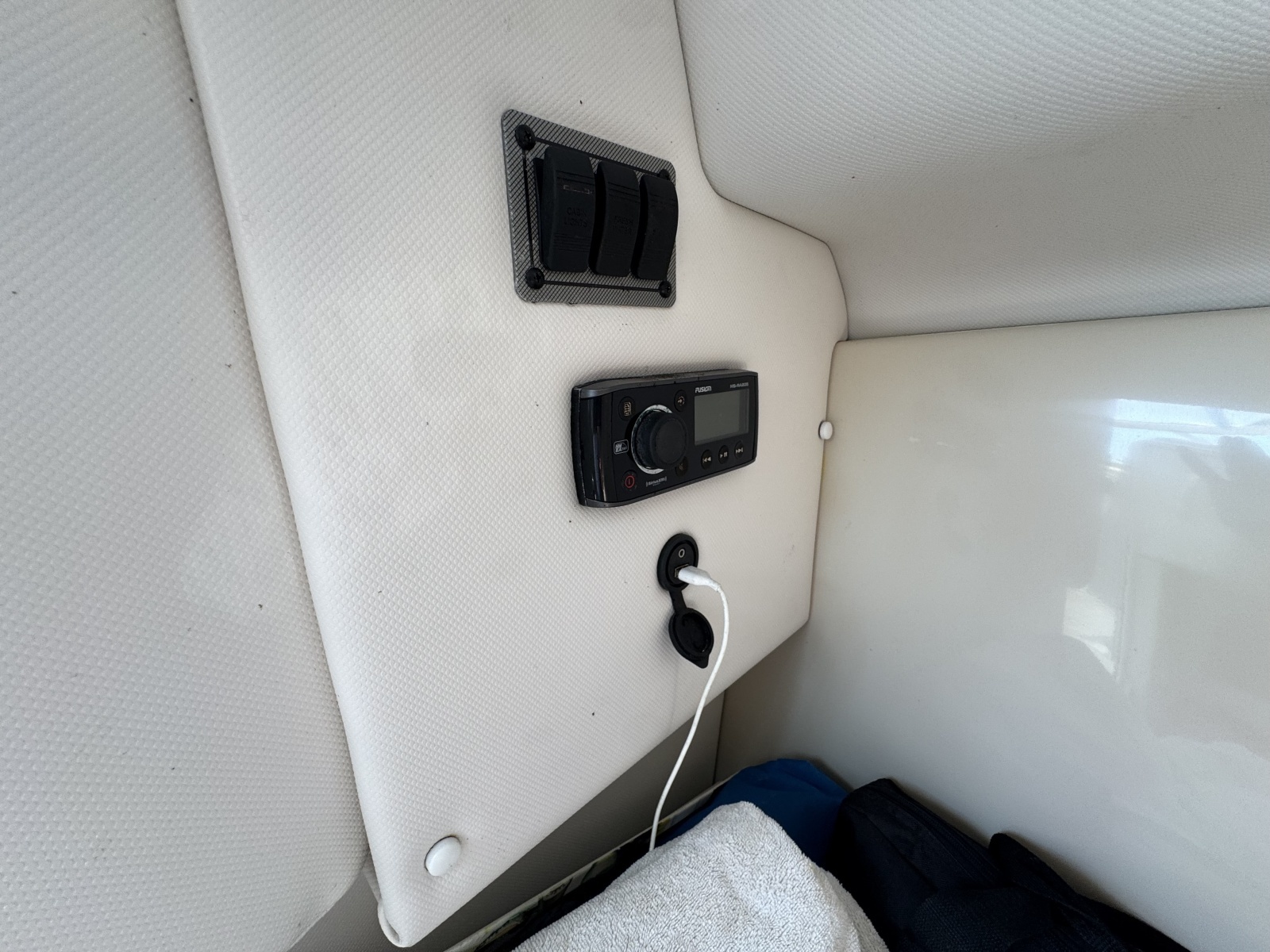 25ft Wellcraft Yacht For Sale