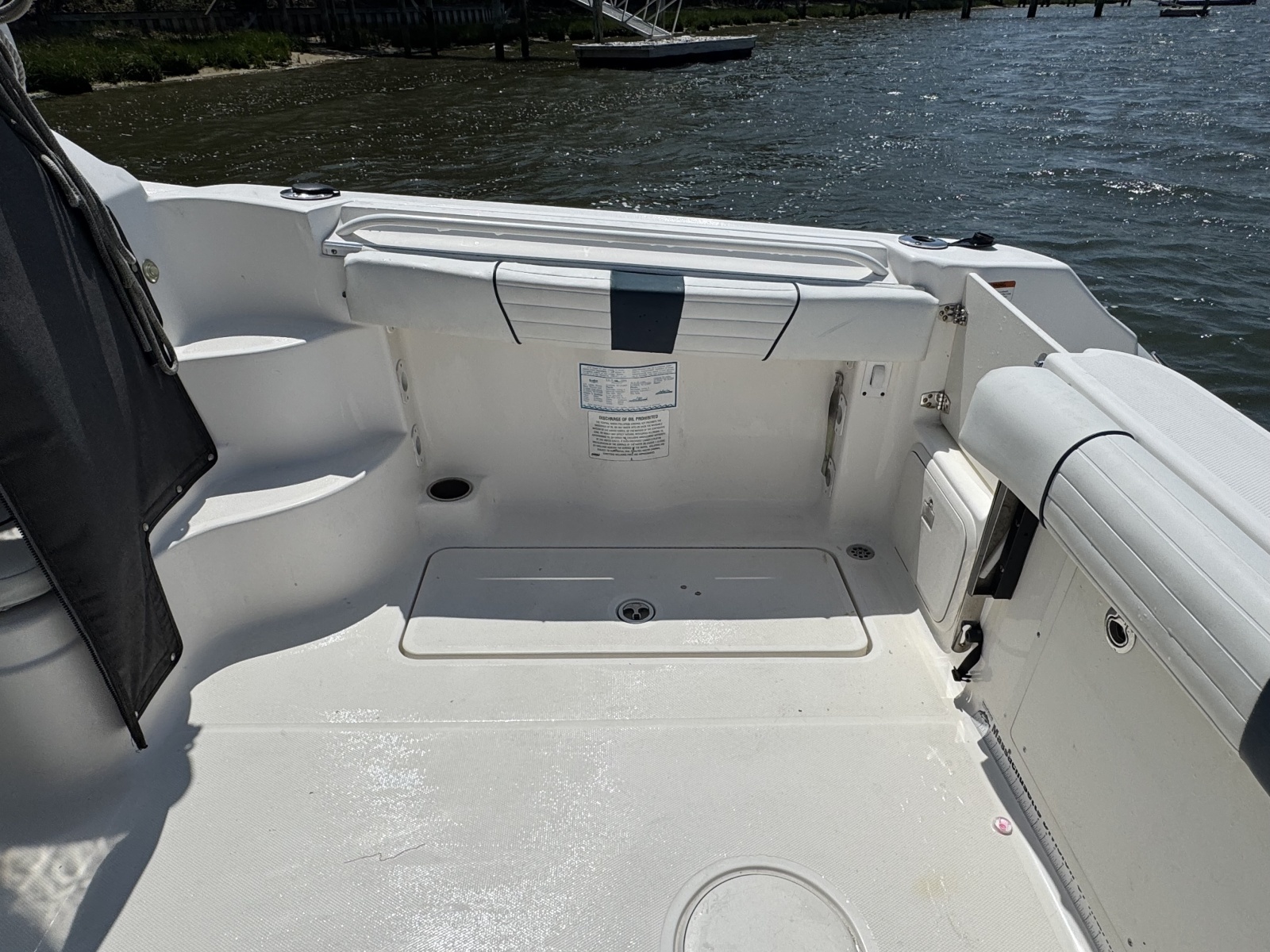 25ft Wellcraft Yacht For Sale