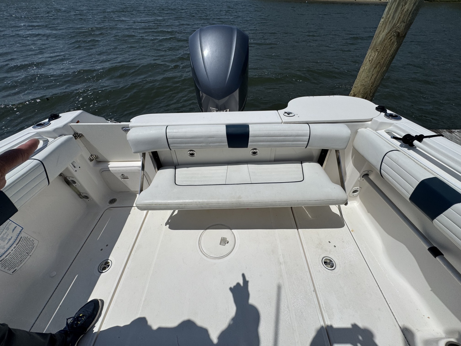25ft Wellcraft Yacht For Sale