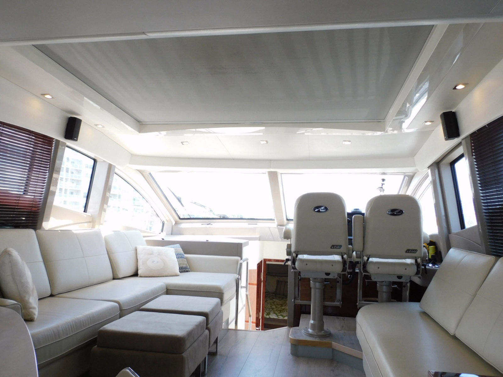 2019 Sea Ray 550L