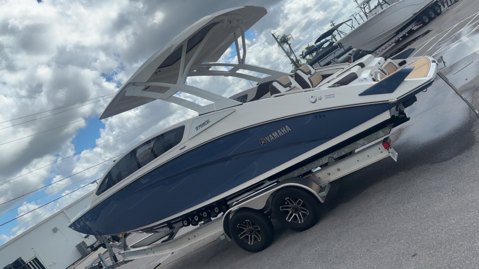 27ft Yamaha Boats Yacht For Sale