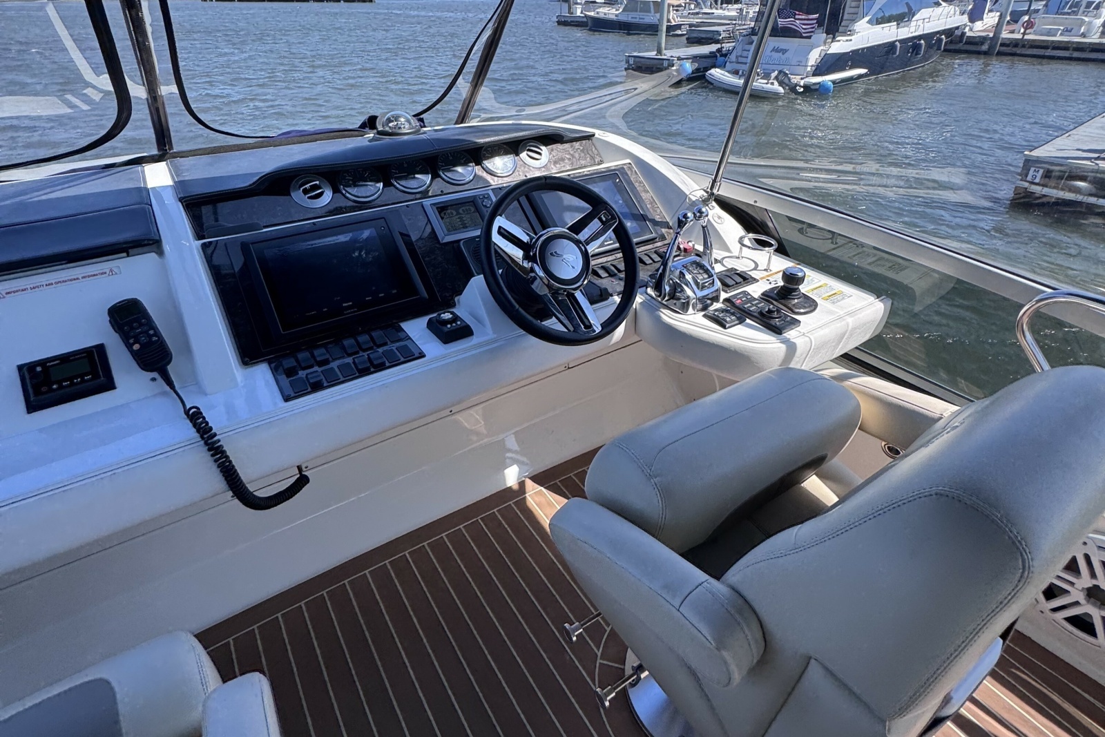2012 Sea Ray 450 Sedan Bridge