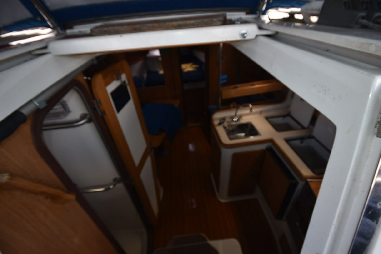 Mezzaluna 31ft Catalina Yacht For Sale