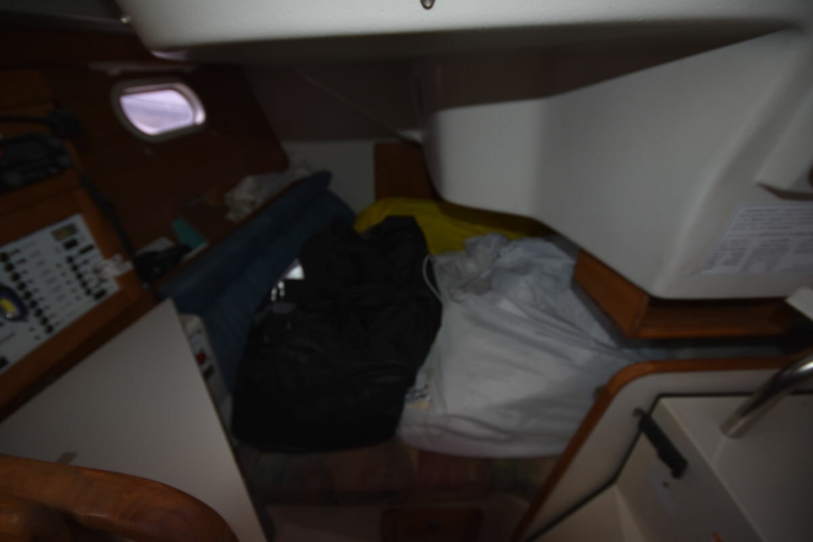 Mezzaluna 31ft Catalina Yacht For Sale