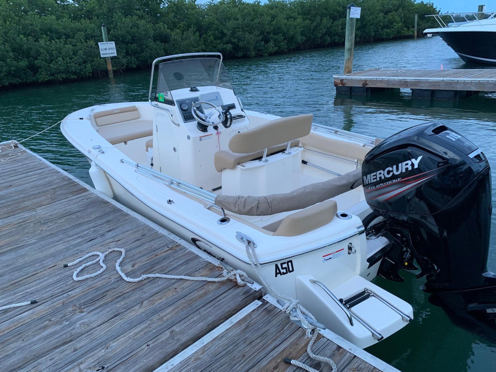 2019 Scout 195 Sportfish