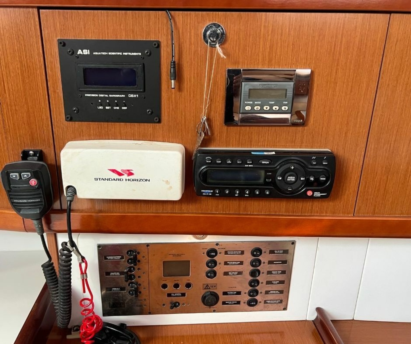 2011 Beneteau Oceanis 40