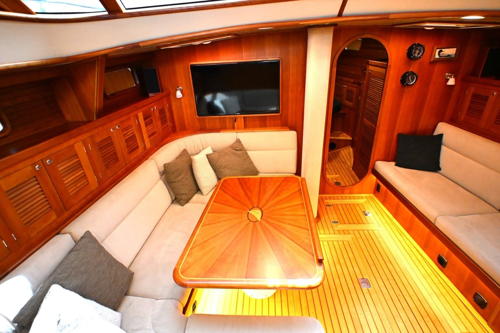 2006 Waterline 50