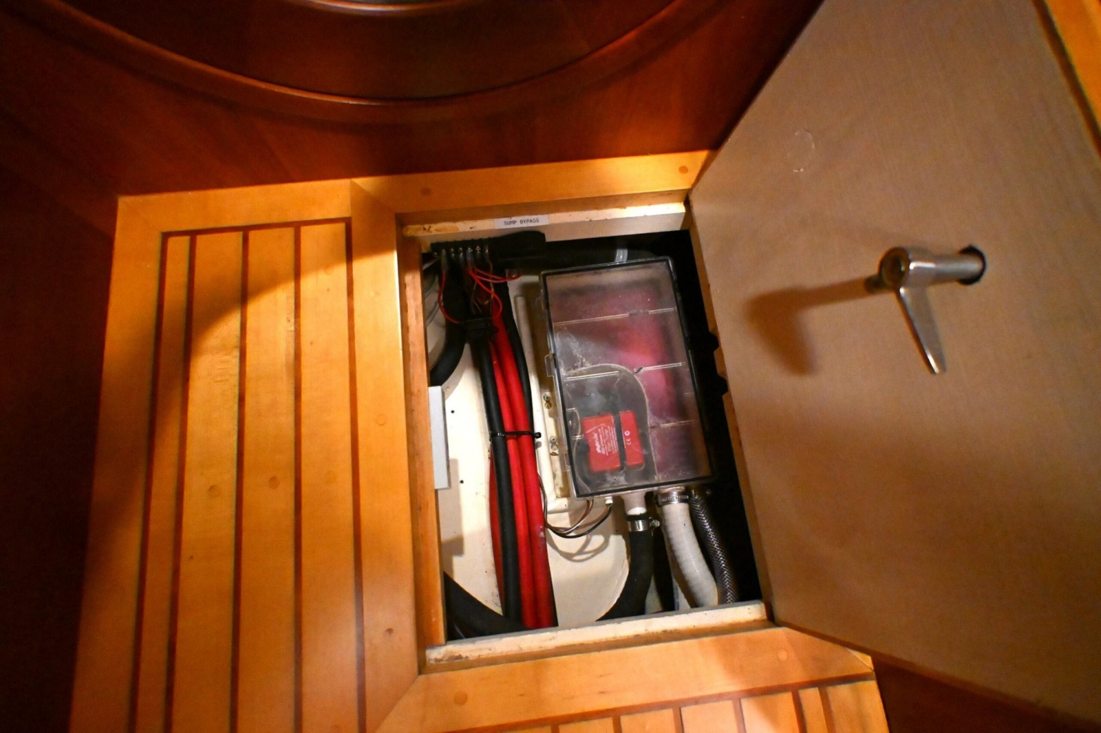 2006 Waterline 50