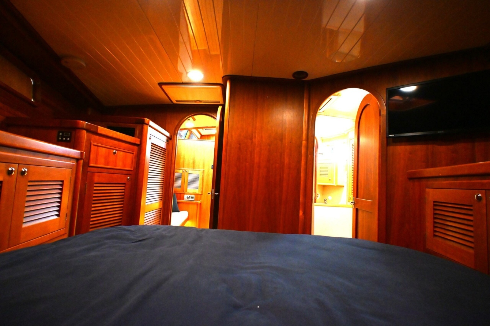 2006 Waterline 50