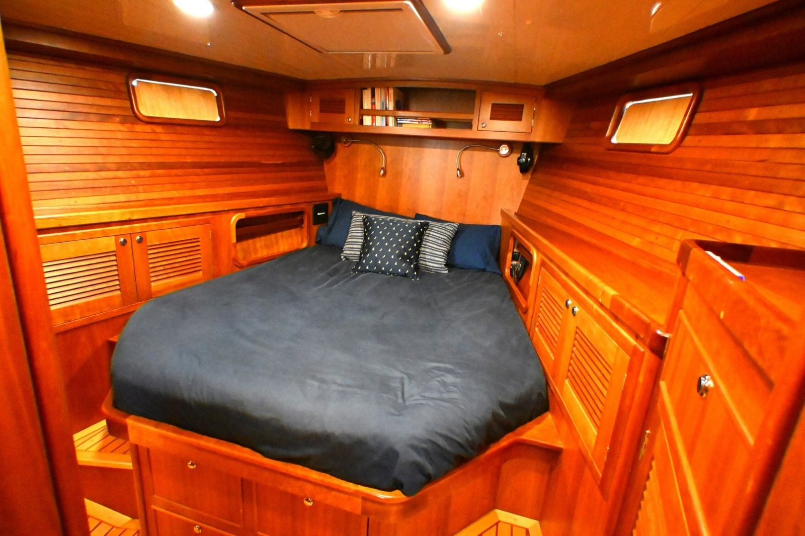 2006 Waterline 50