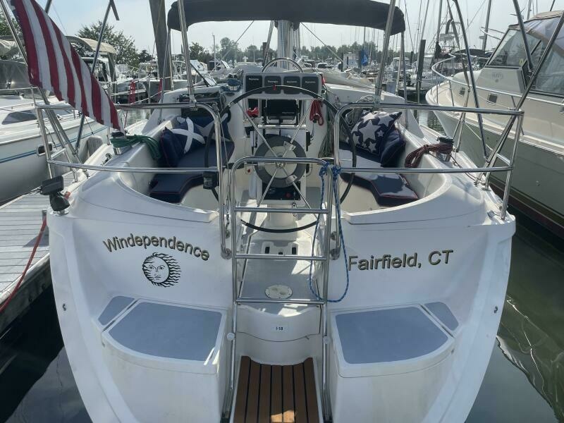 1991 Hunter 36 Vision