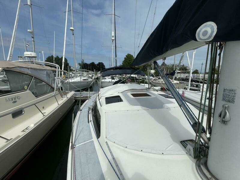 1991 Hunter 36 Vision