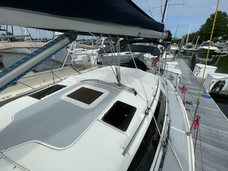 1991 Hunter 36 Vision