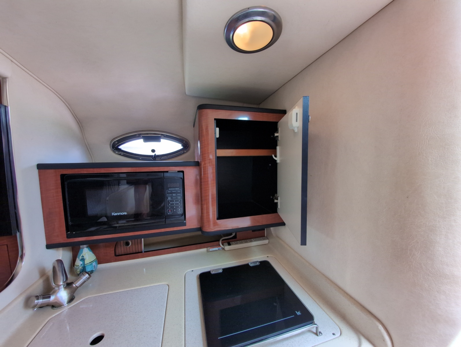 2005 Sea Ray 