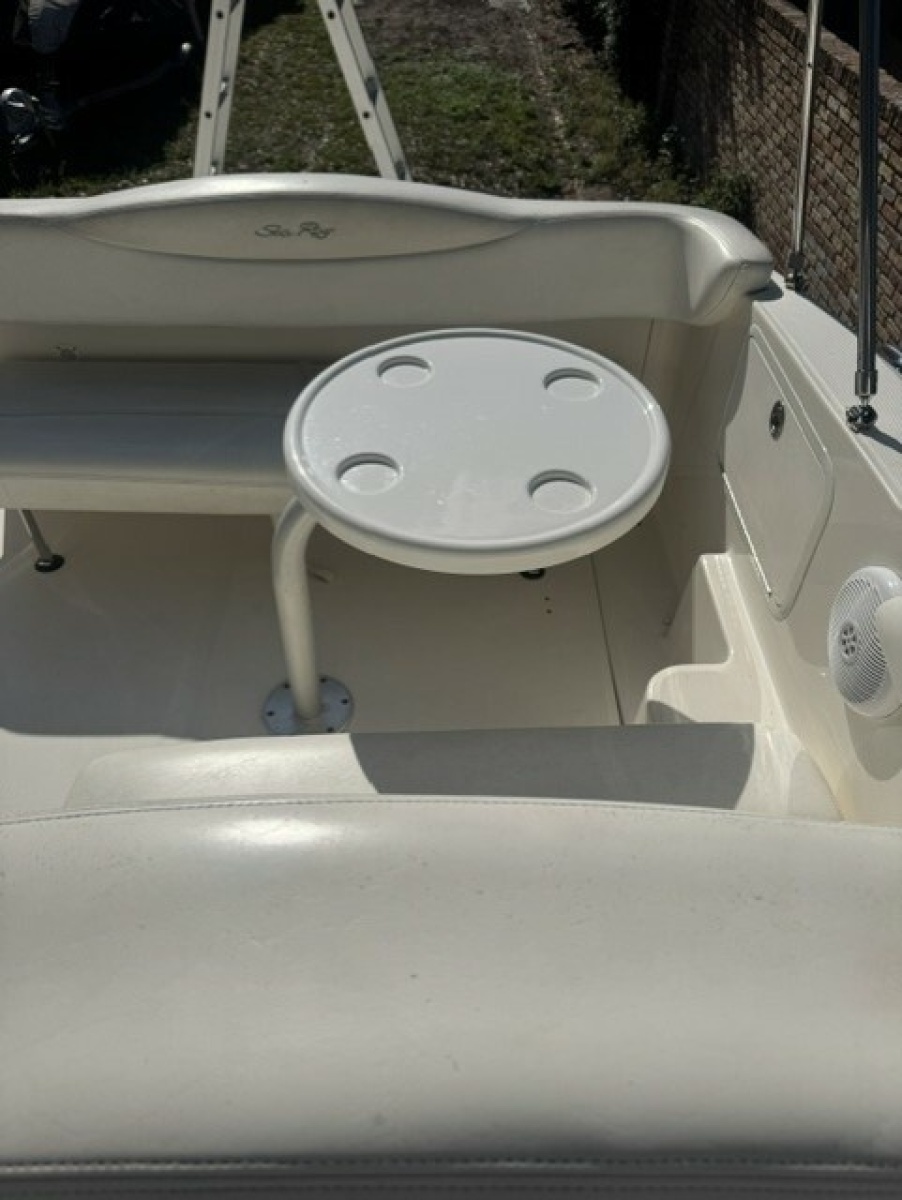 2005 Sea Ray 