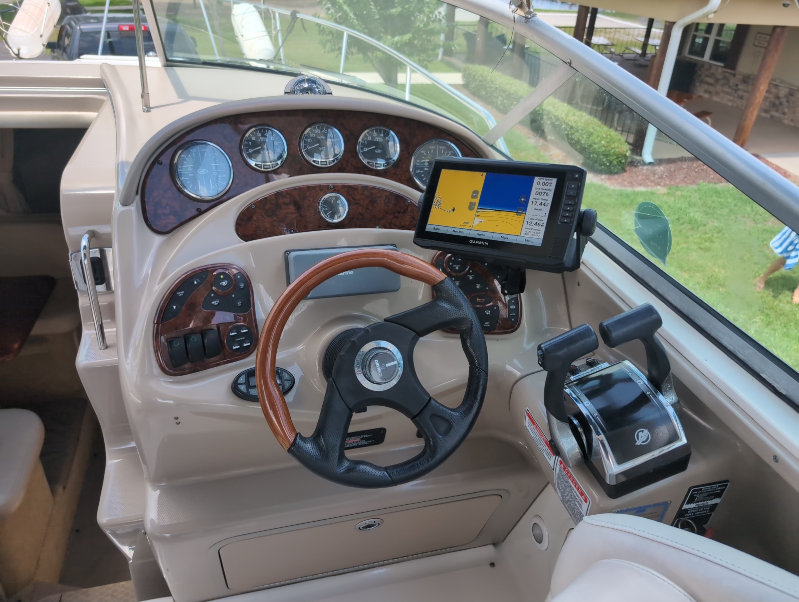 2005 Sea Ray 
