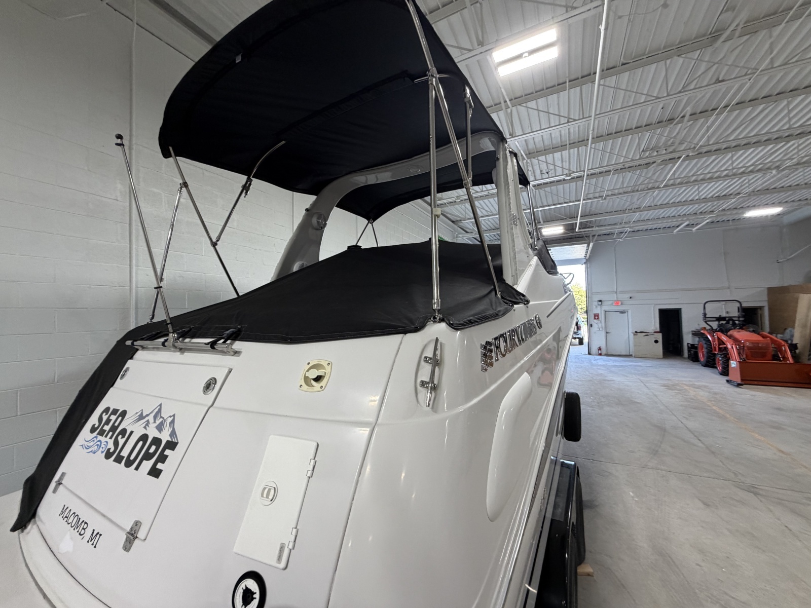 2005 Four Winns 268 Vista