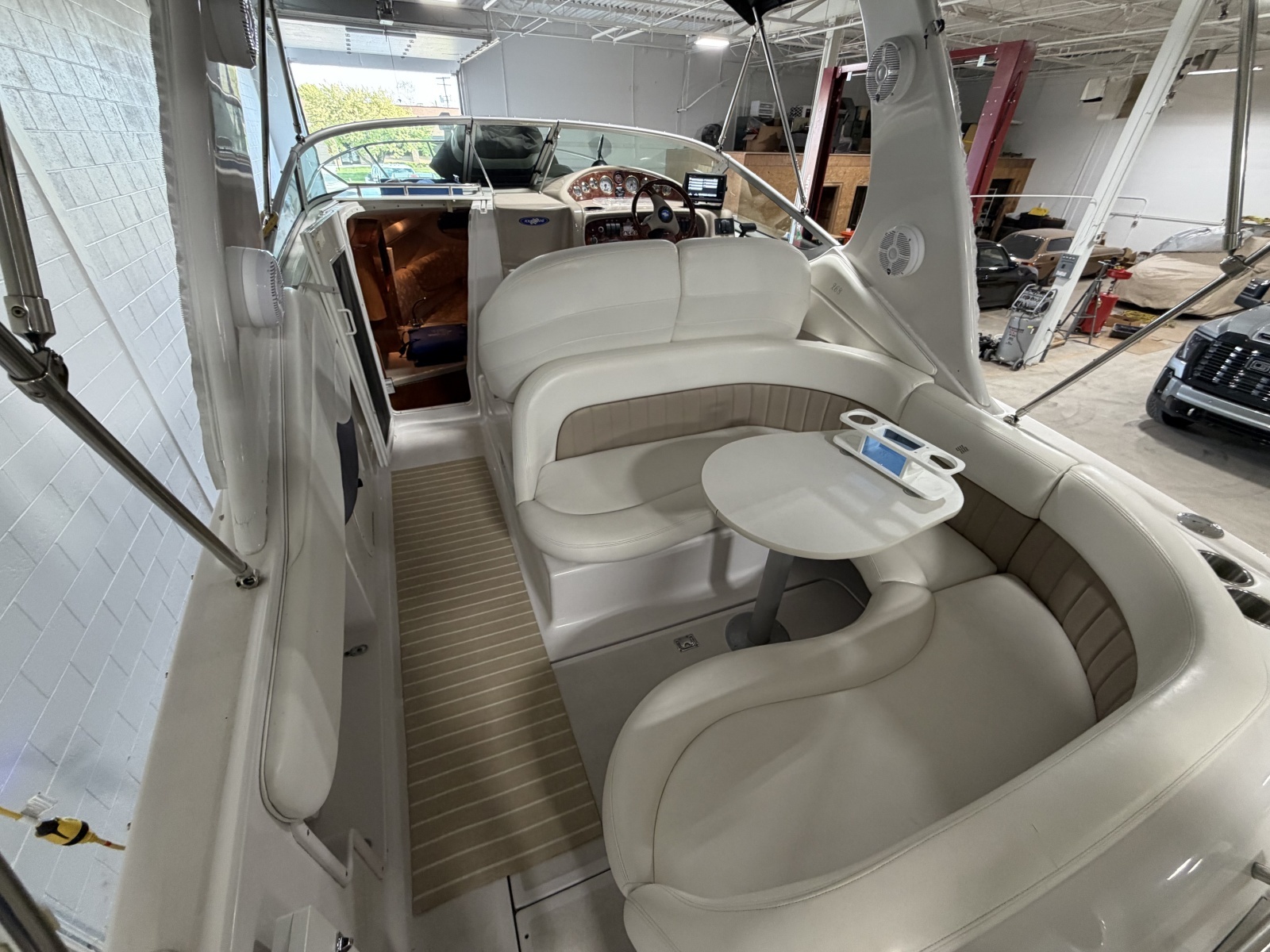 2005 Four Winns 268 Vista