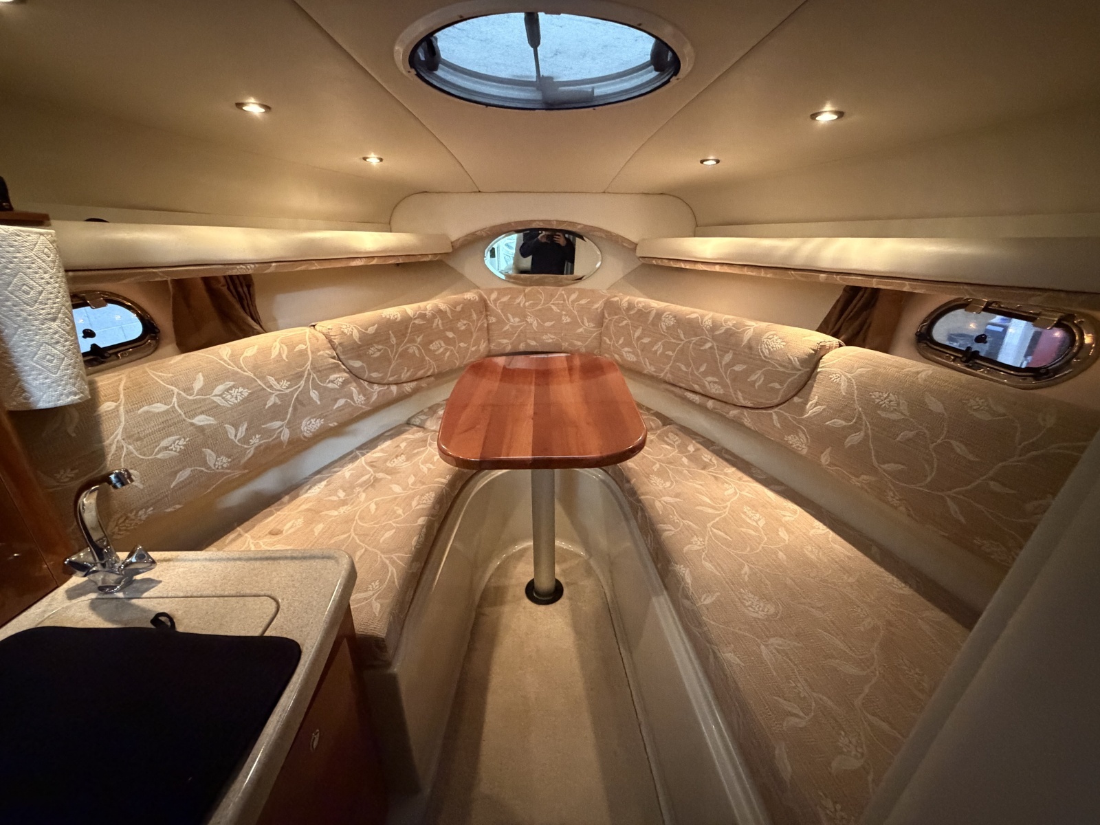 2005 Four Winns 268 Vista