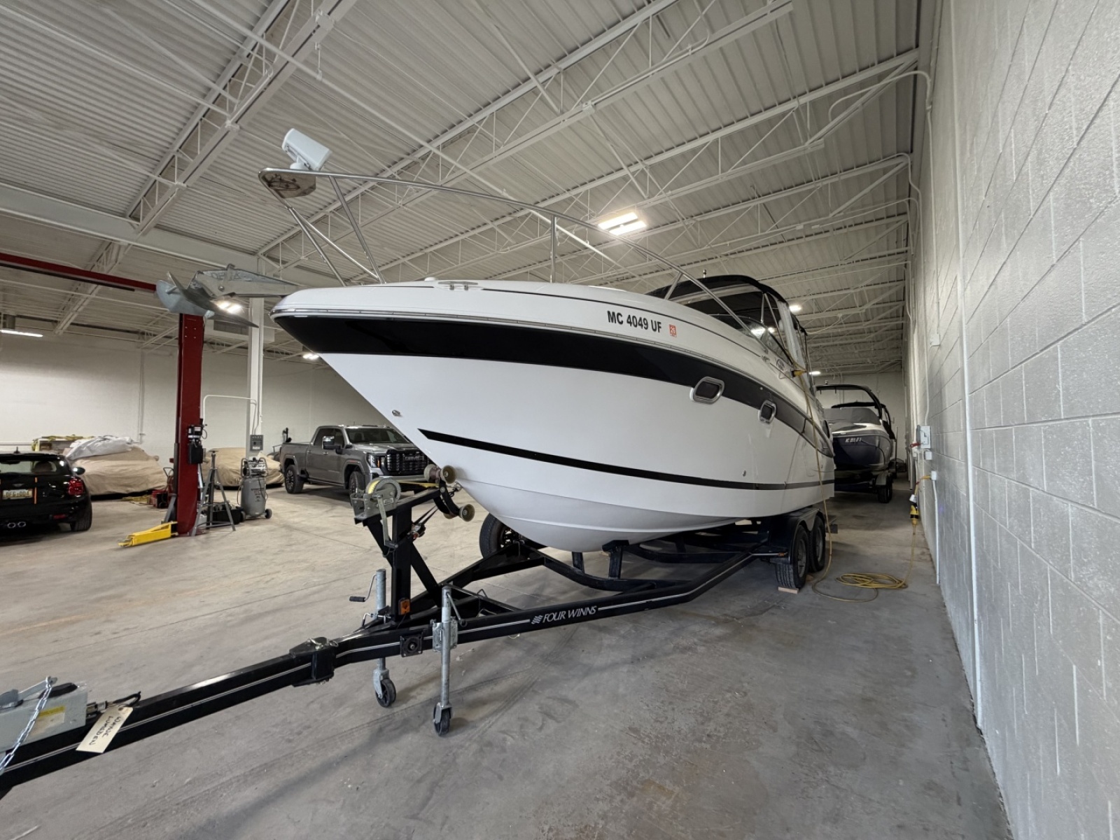 2005 Four Winns 268 Vista