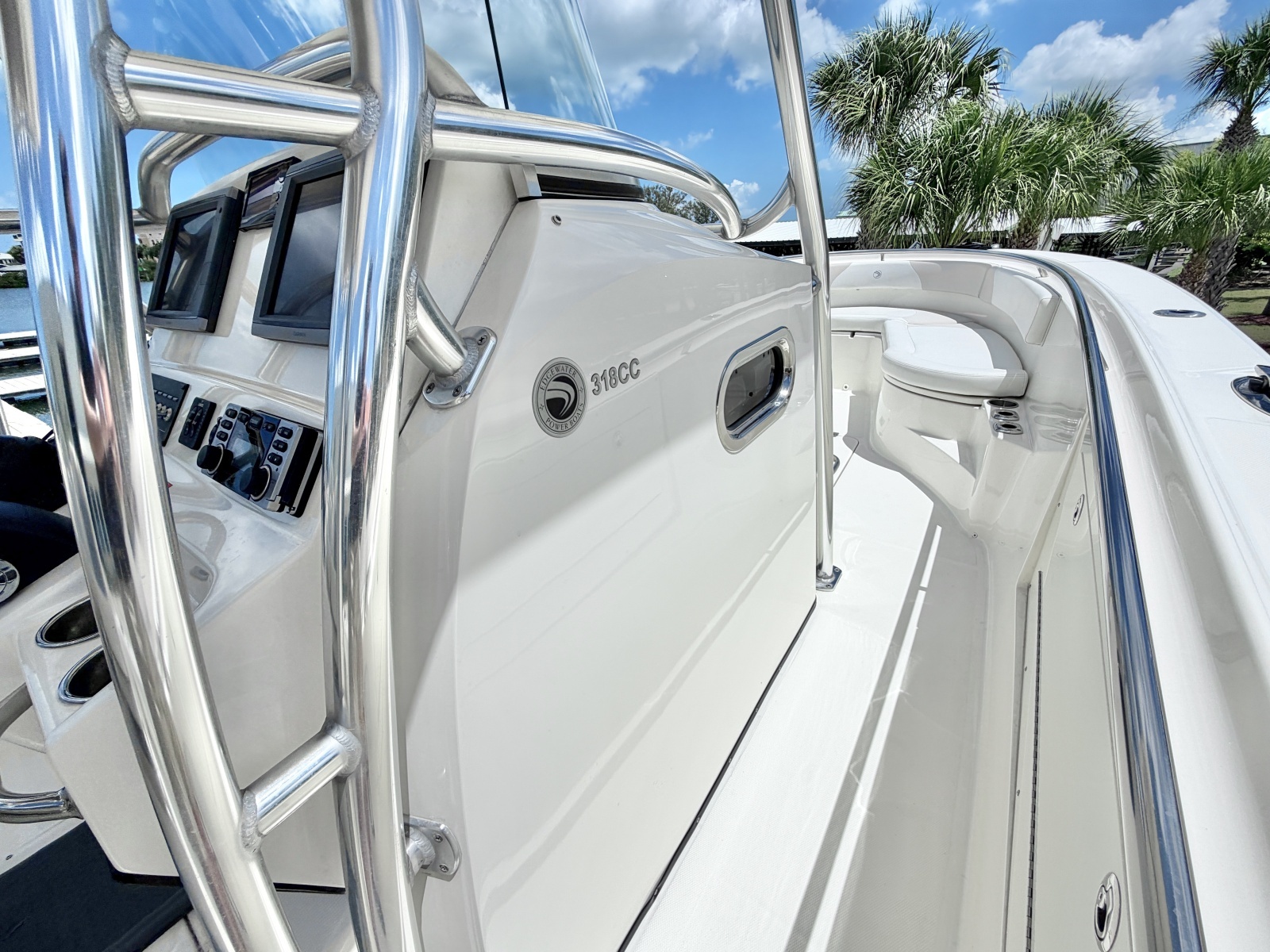 30ft Edgewater Yacht For Sale