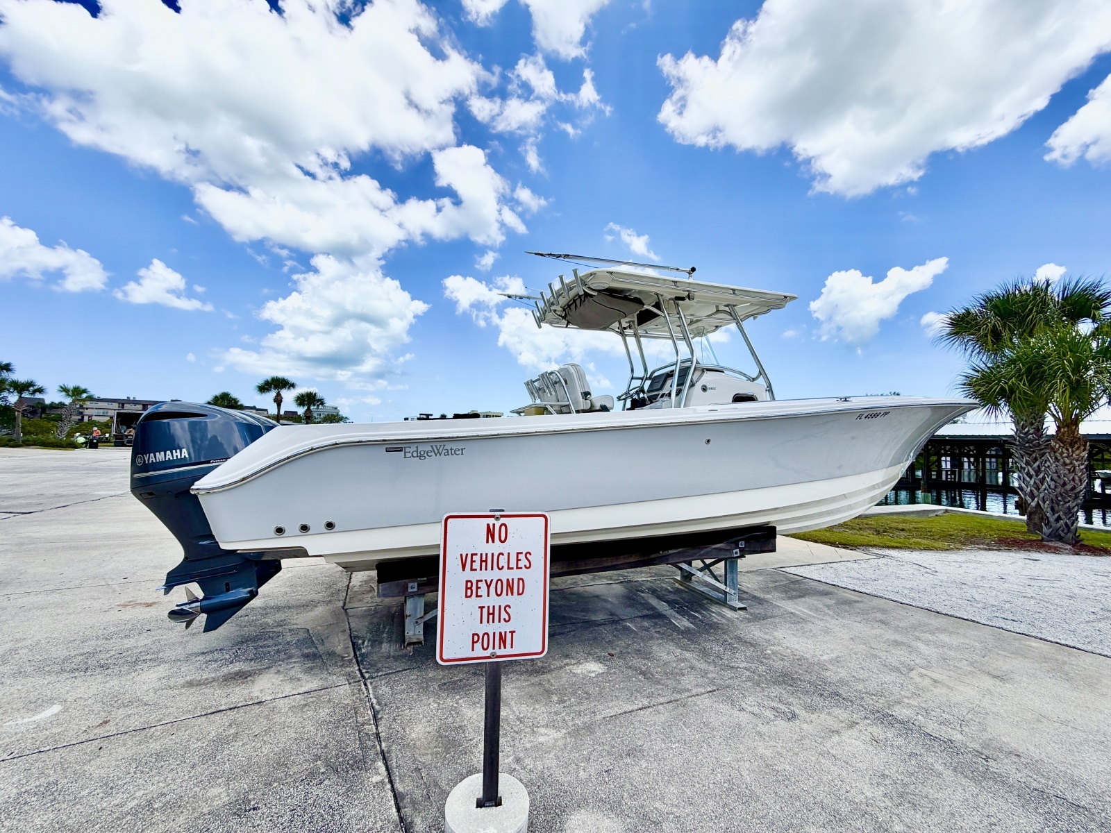 30ft Edgewater Yacht For Sale