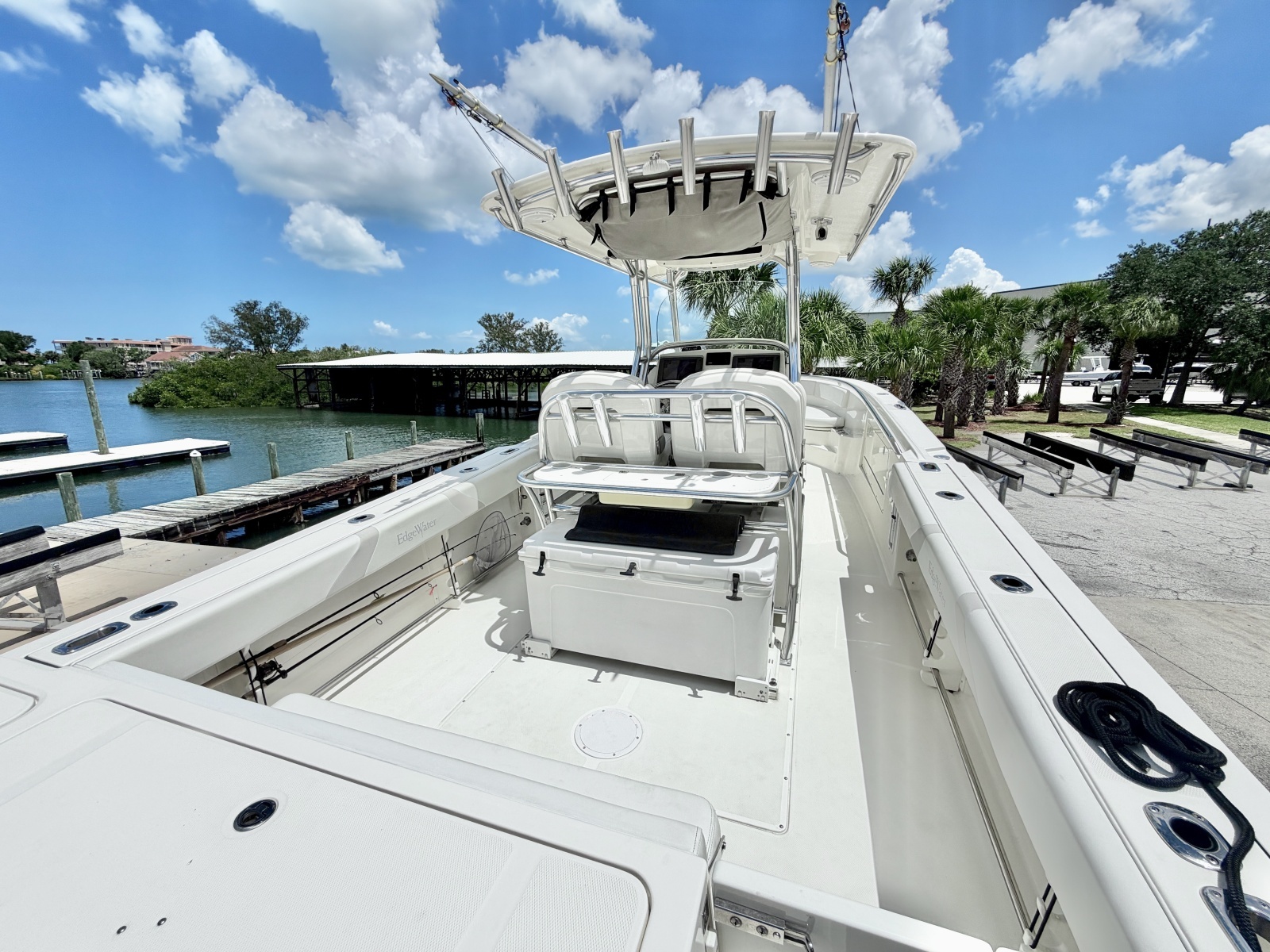 30ft Edgewater Yacht For Sale