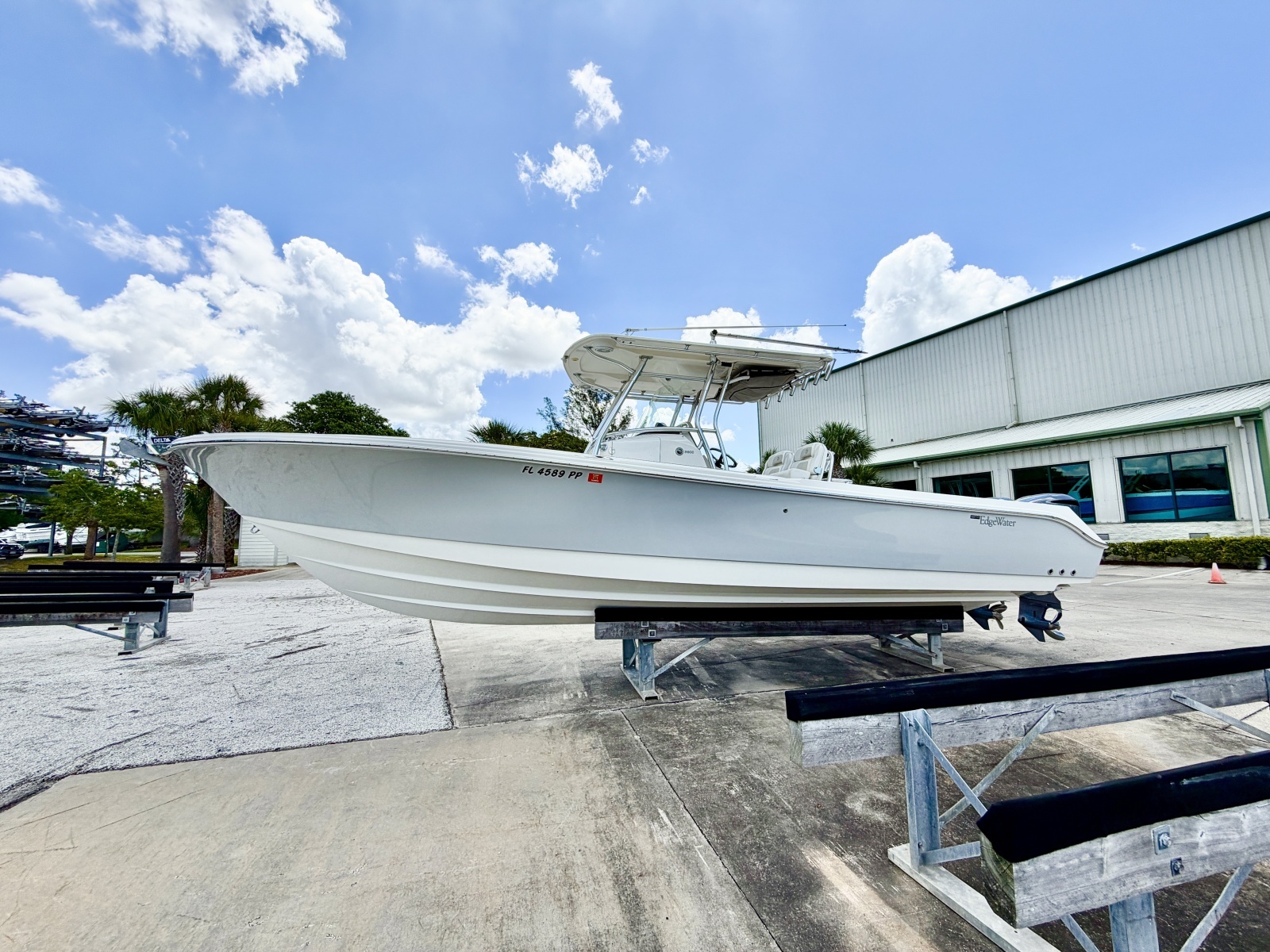 30ft Edgewater Yacht For Sale
