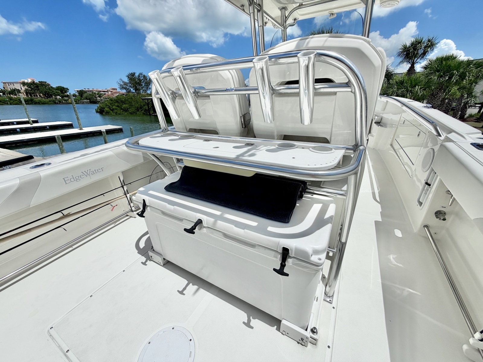30ft Edgewater Yacht For Sale