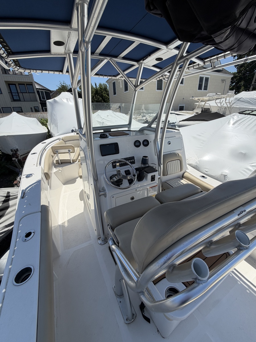 2018 Sea Fox 249 Avenger