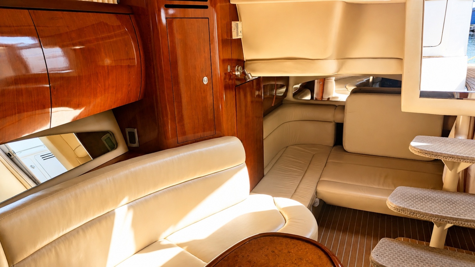 2004 Sea Ray 360 Sundancer