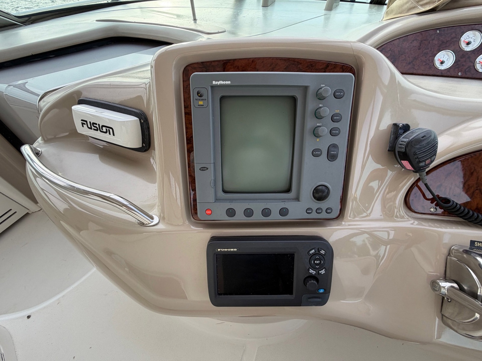 2000 Sea Ray Sundancer 460