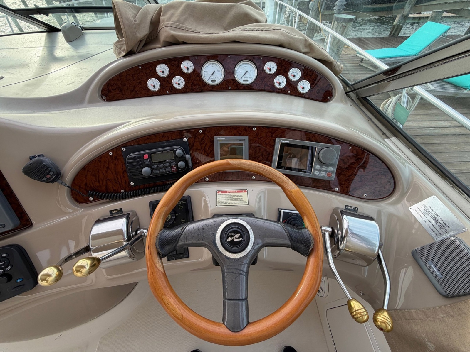 2000 Sea Ray Sundancer 460