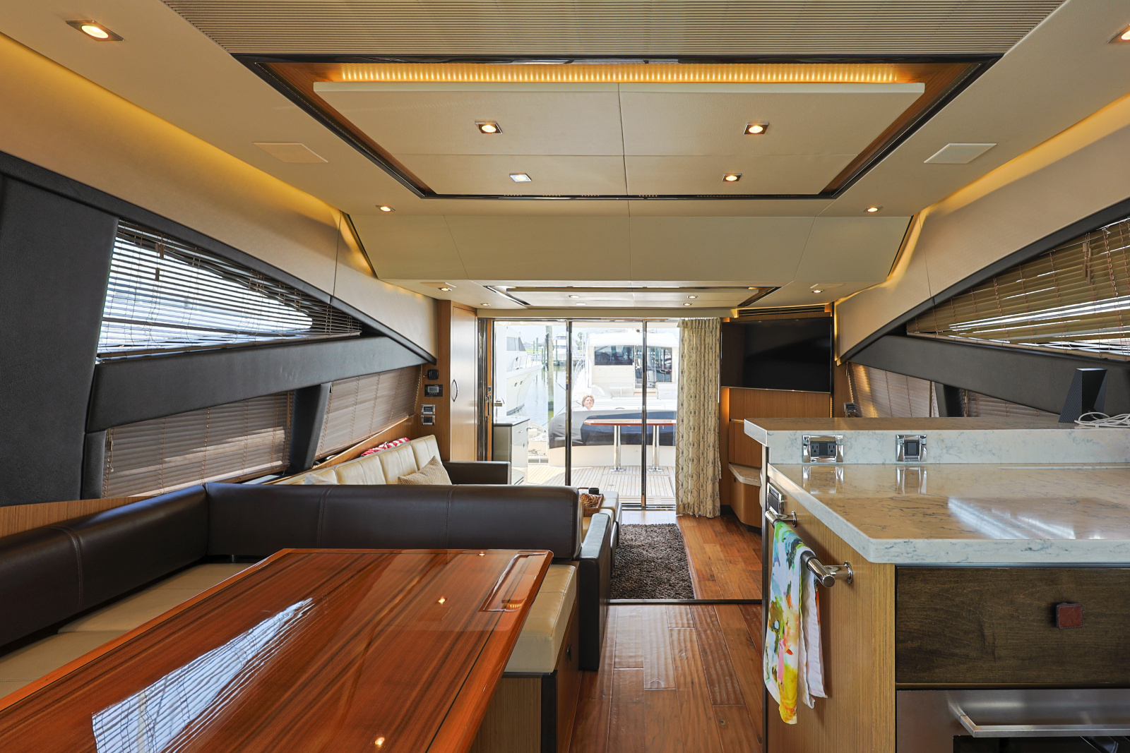 65ft Sea Ray Yacht For Sale