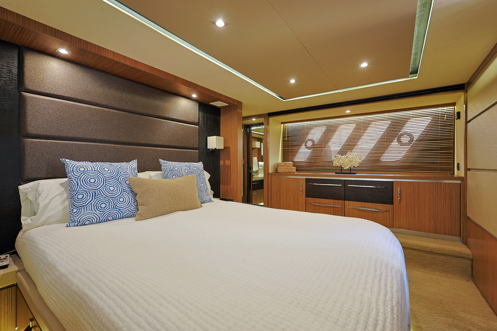 65ft Sea Ray Yacht For Sale