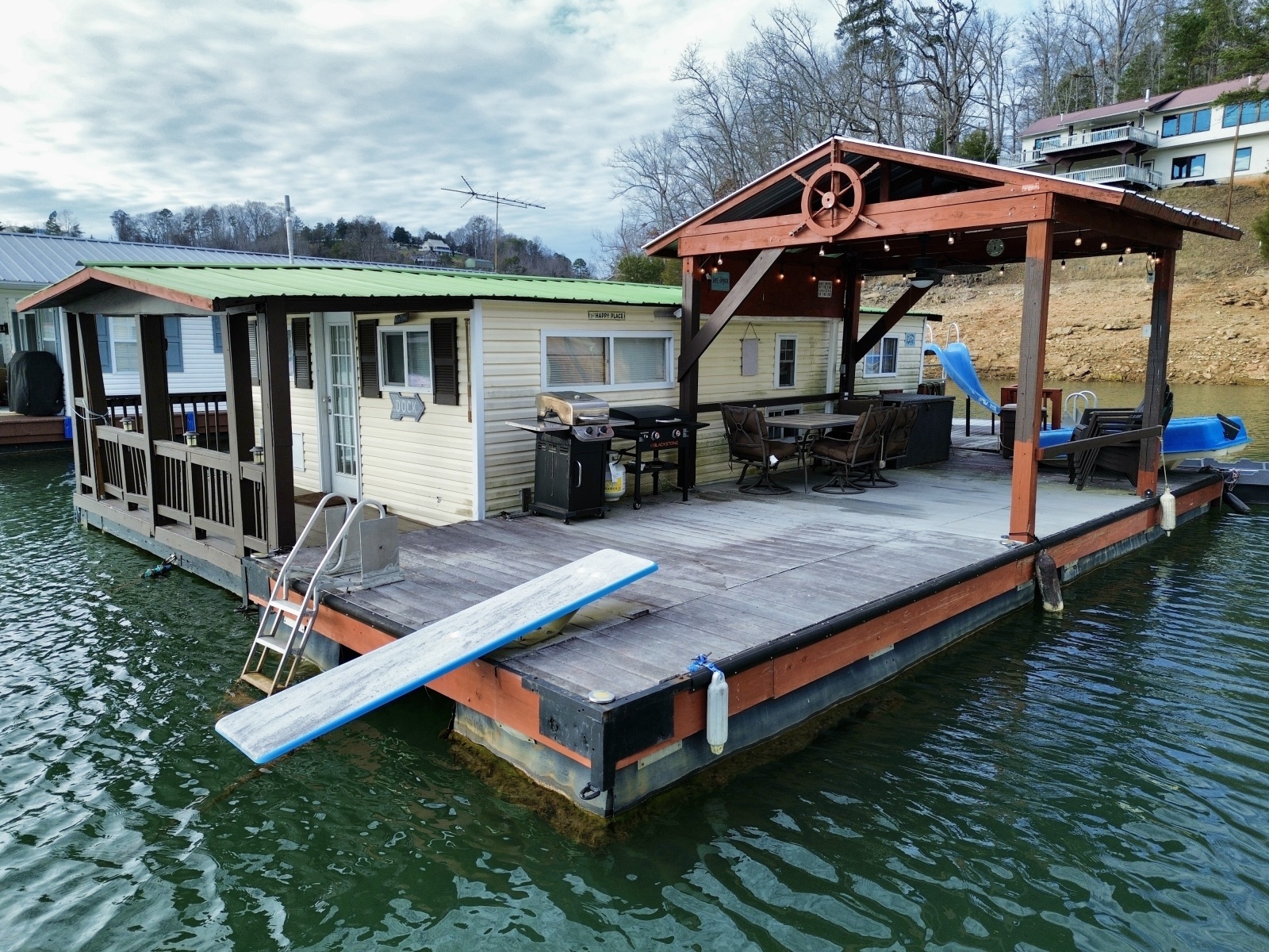 32ft Custom Yacht For Sale