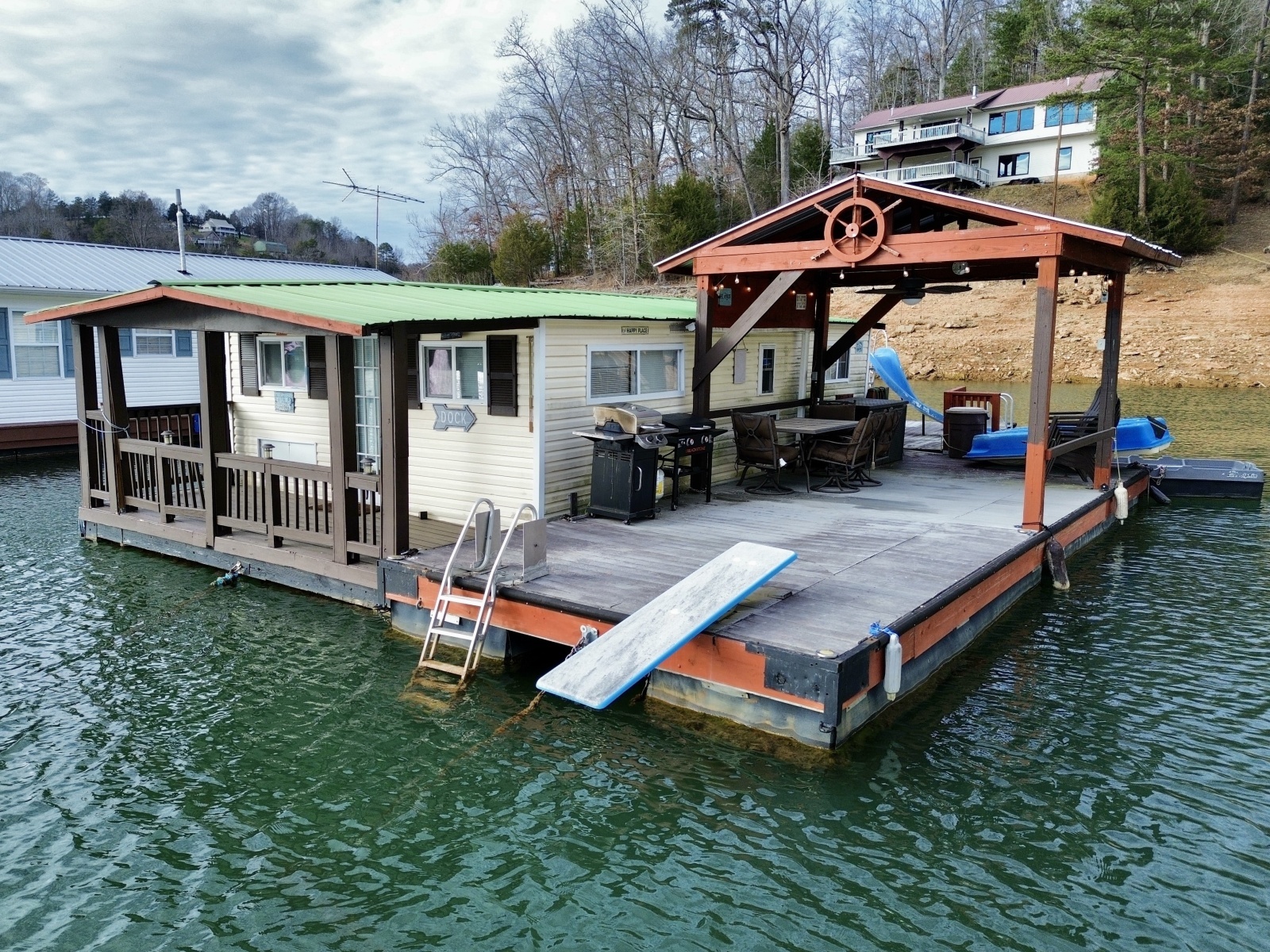 32ft Custom Yacht For Sale