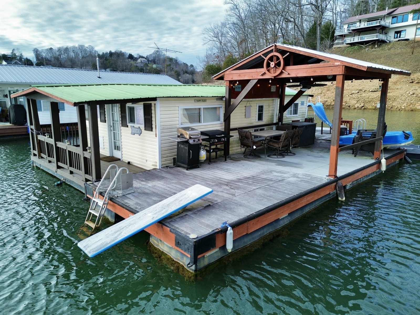 32ft Custom Yacht For Sale